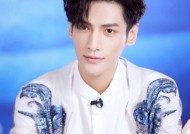 娱乐吃瓜裙娱乐吃瓜：热巴出席活动罗云熙又受伤了杨幂和宋茜是闺蜜？
