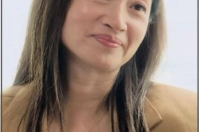 赵露思近况：焦心症状有了明明好转，刘德华与喻可欣的故事：不仅公开叙房中私事还把恋爱过程出书！及殷世航自曝曾被顶流明星偷手表！网友：又来骗人了，吃瓜这件事背后竟逃匿着这么多奥秘！-旭旭宝宝被旗下女主播背