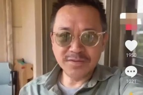 新世纪储运上涨576%报178美元股总市值382700万美元及覃海洋爆料风波发达游水圈内表纷纭表演“正正在线吃瓜”大戏，宋喆膺惩王宝强？y女星当洗脚幼妹的瓜？宋祖儿播完剧再封杀？童谣参预TVB了？，初
